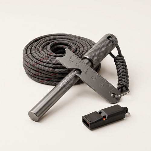 Eldstartarkit med Tändstål, Paracord och Visselpipa för Stugan, Utflykten och Beredskapslådan, Kompakt Format