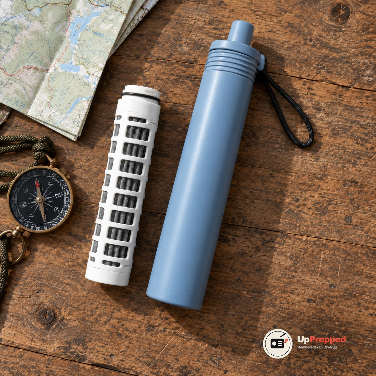 Filterinsats flatlay med utrustning